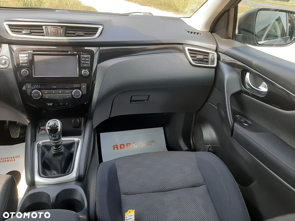 Nissan Qashqai 1.6 DCi Tekna+ - 27