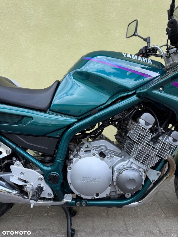 Yamaha XJ - 8