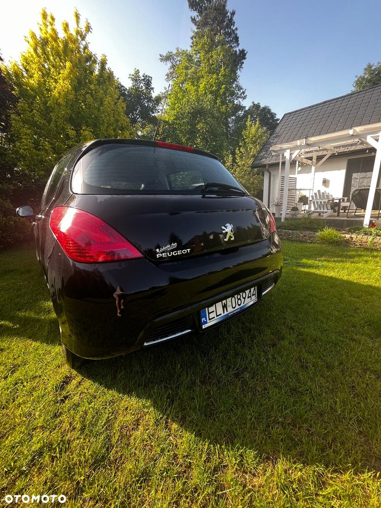Peugeot 308 - 4