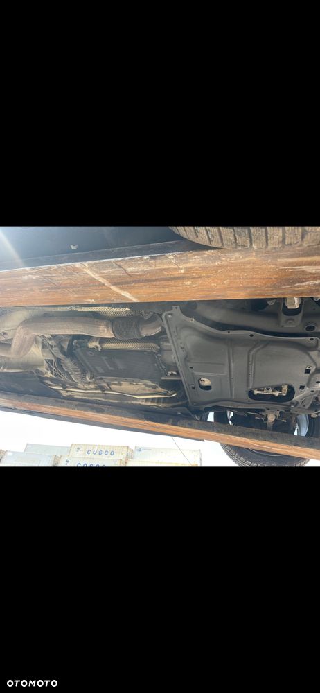 BMW Seria 3 335i - 23