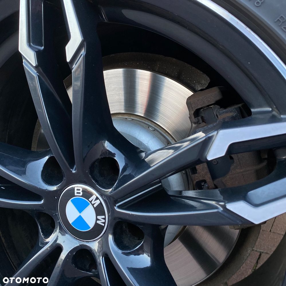 BMW 5GT 530d - 26