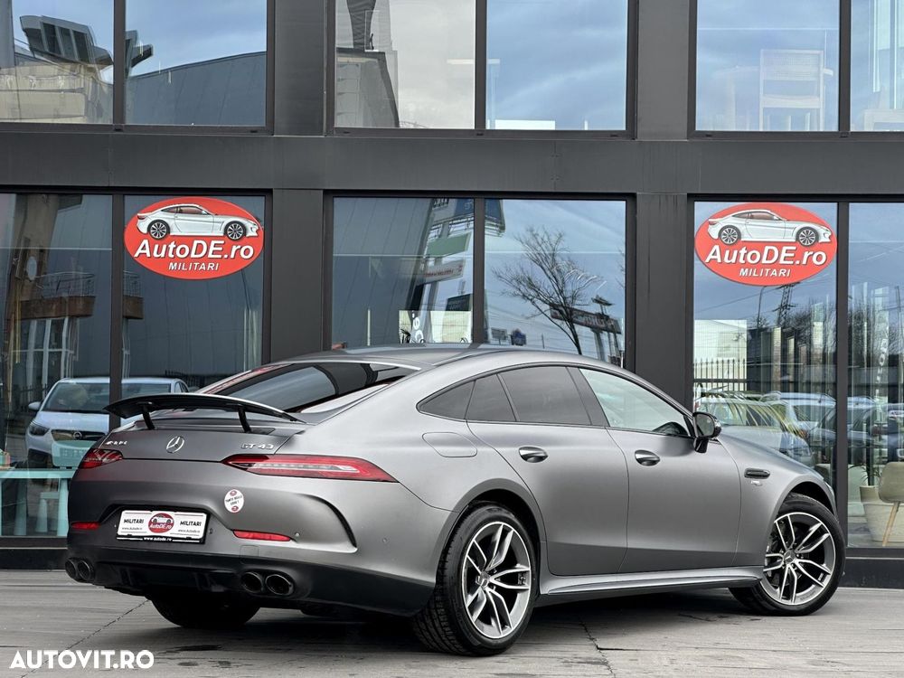 Mercedes-Benz AMG GT - 4