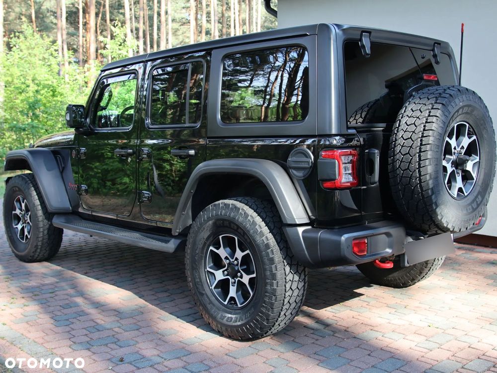 Jeep Wrangler - 8