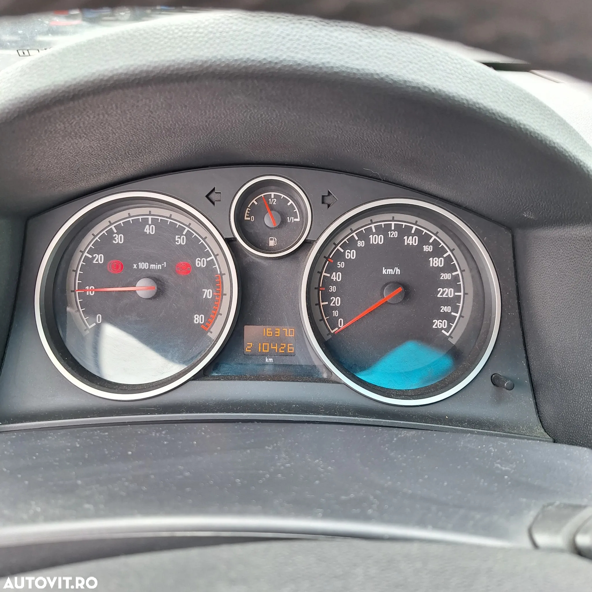 Opel Astra Classic 1.6i - 11
