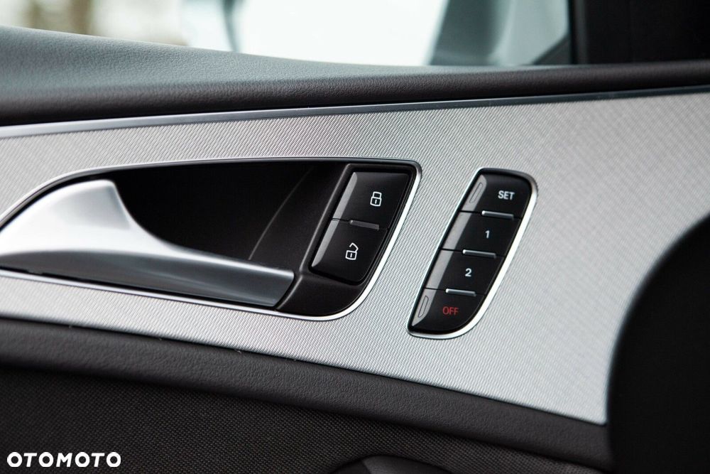 Audi A6 Avant 2.0 TDI ultra S tronic - 19