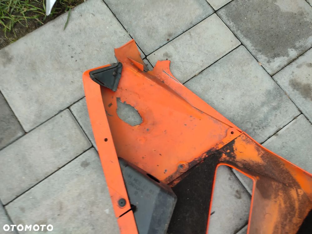 Owiewka, osłona prawa, bok, boczek prawy Honda CBR 600RR PC37 - 7