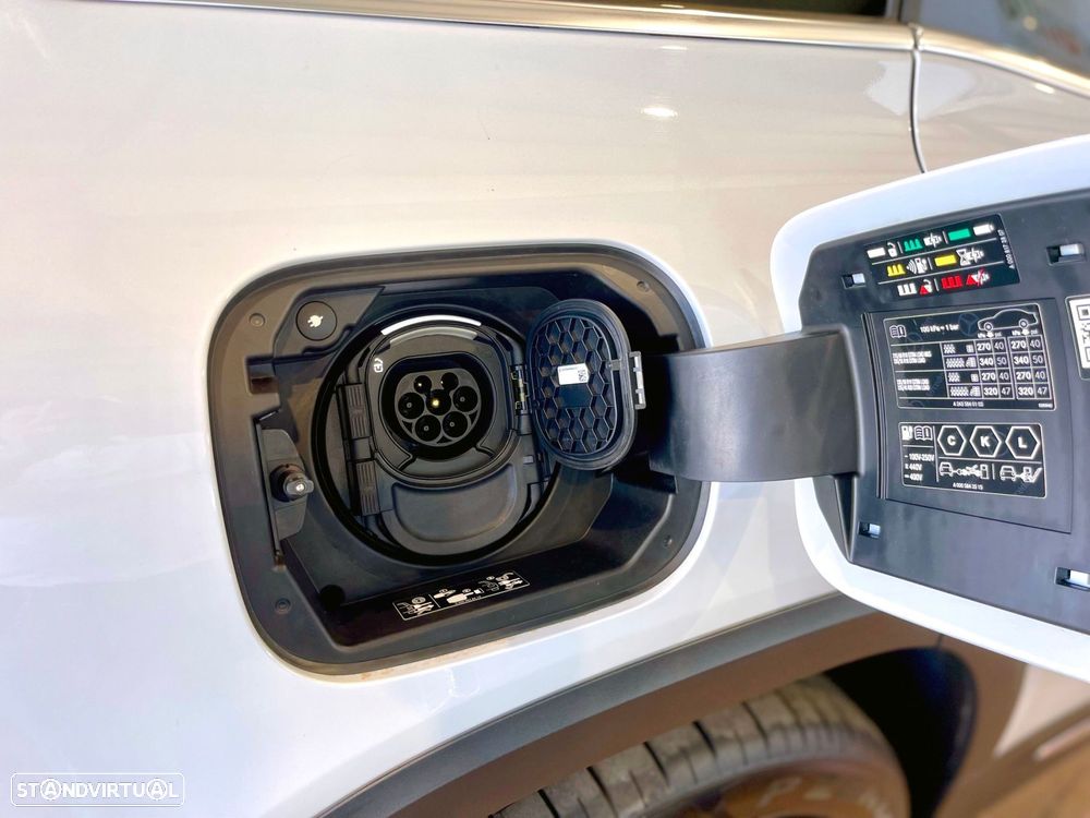 Mercedes-Benz EQB 350 4Matic Edition - 12