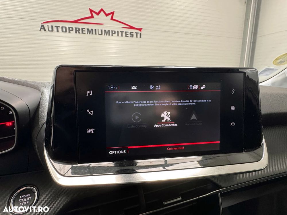 Peugeot 2008 1.5 BlueHDI EAT8 STT GT - 28