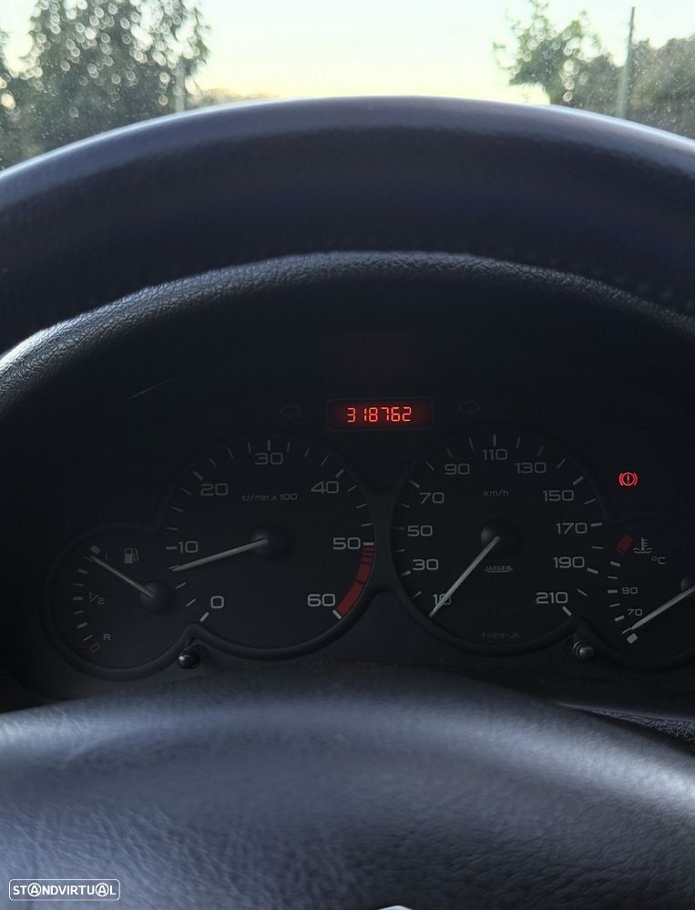 Peugeot 206 - 16