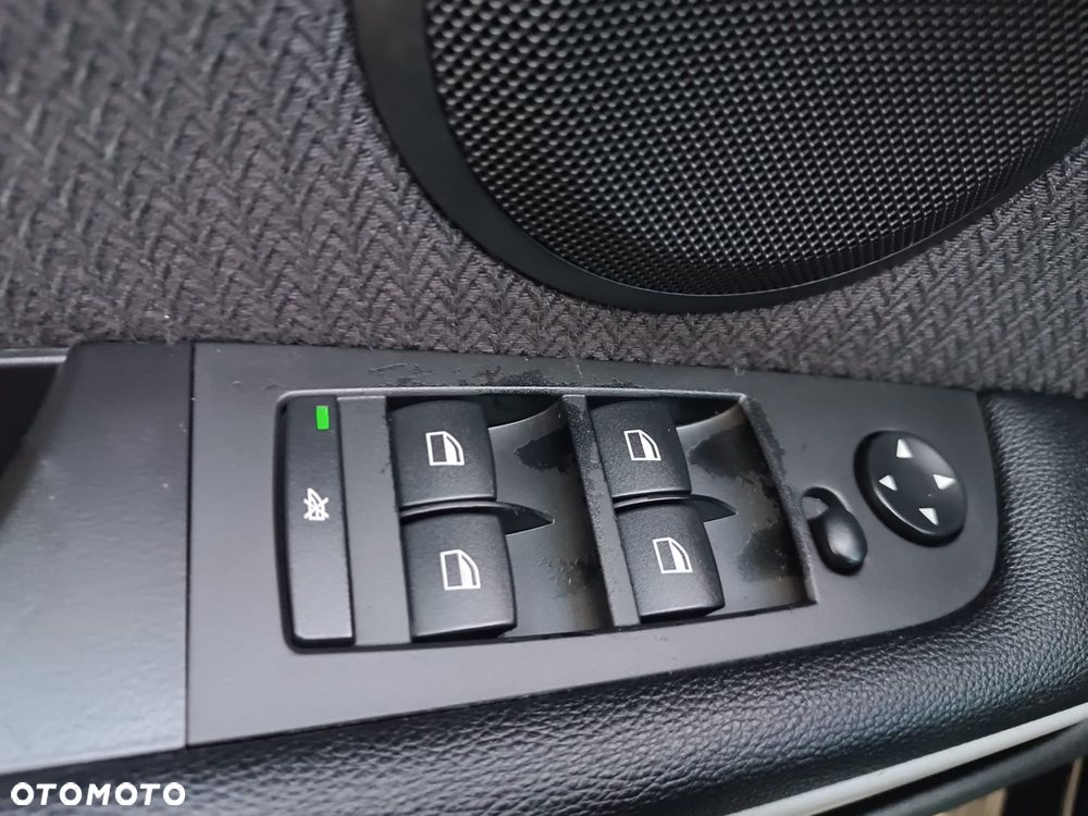BMW Seria 3 318i Edition Lifestyle - 10