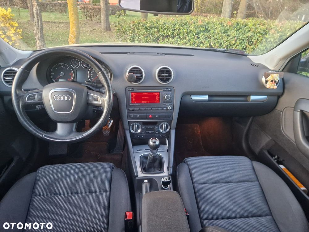 Audi A3 Sportback 2.0 TDI DPF Ambition - 5