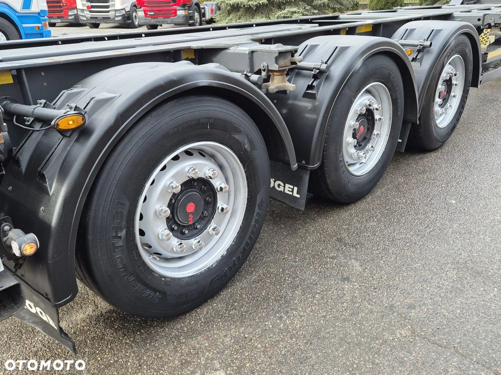 Kögel Podkontenerowa - 18