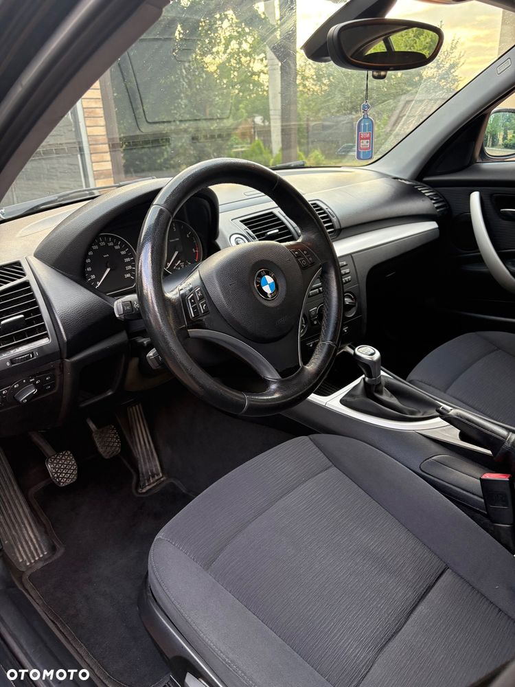 BMW Seria 1 118d - 7