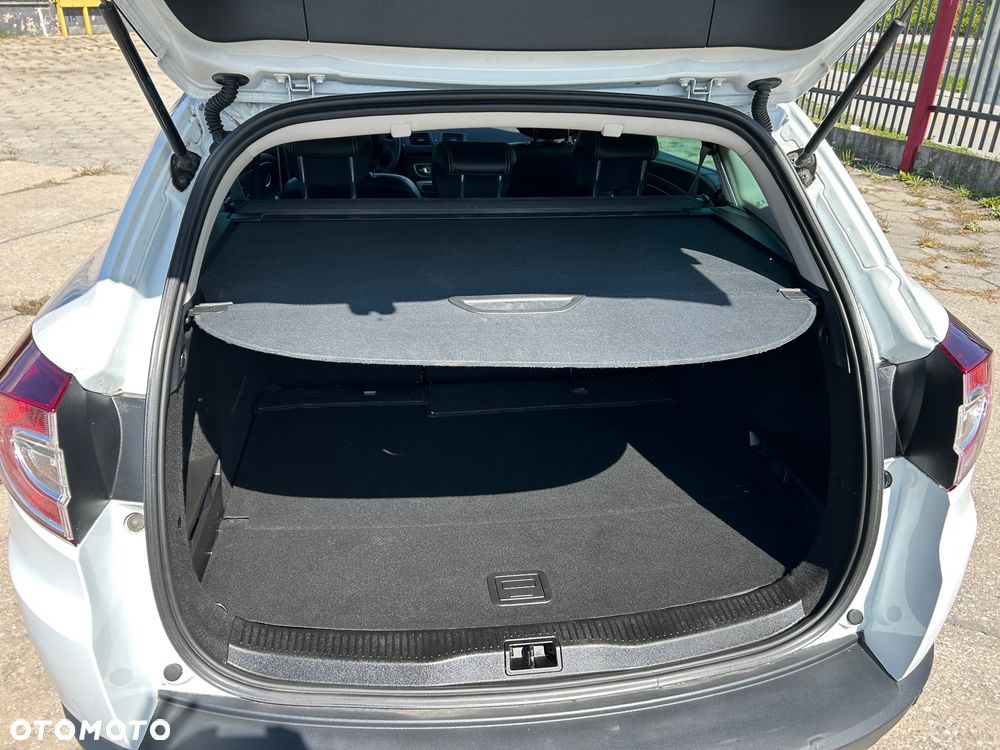 Renault Megane ENERGY TCe 130 EDC BOSE EDITION - 25