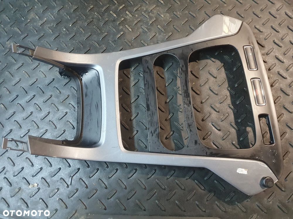 Ramka Osłona Radia Konsoli Ford Mondeo Mk4 Lift EUROPA - 1