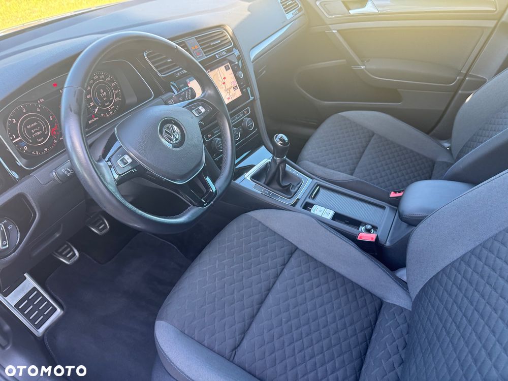 Volkswagen Golf 1.6 TDI Join - 10