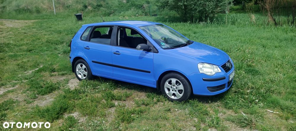 Volkswagen Polo - 1