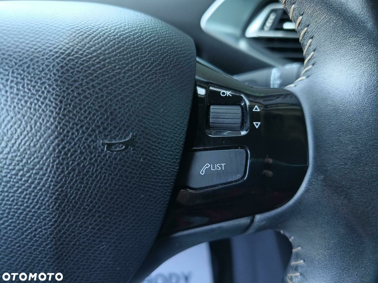 Peugeot 308 1.5 BlueHDi Active S&S - 21