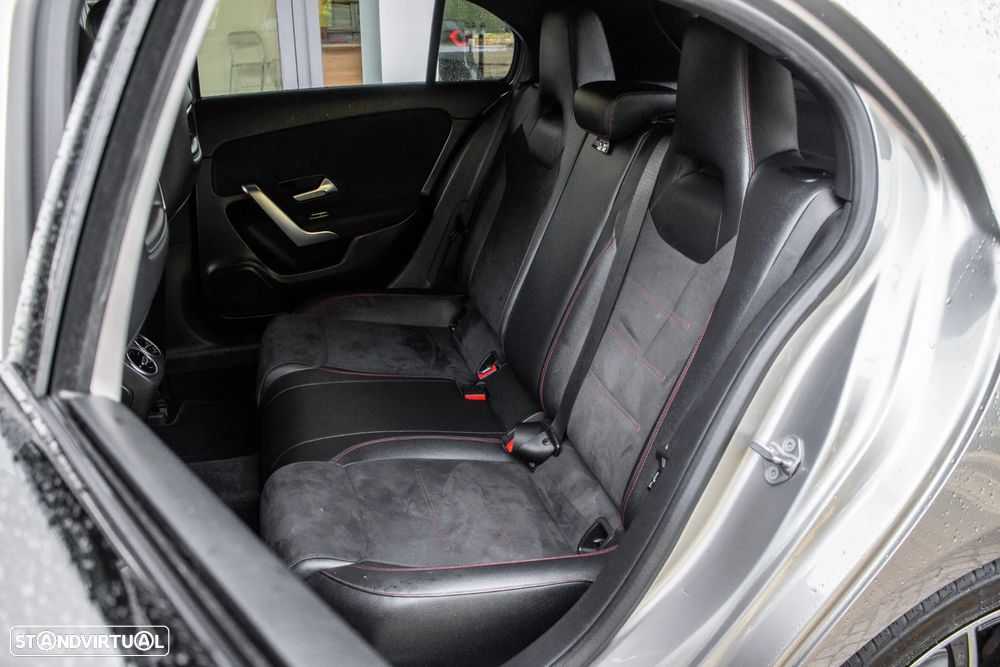 Mercedes-Benz A 180 d AMG Line Aut. - 32