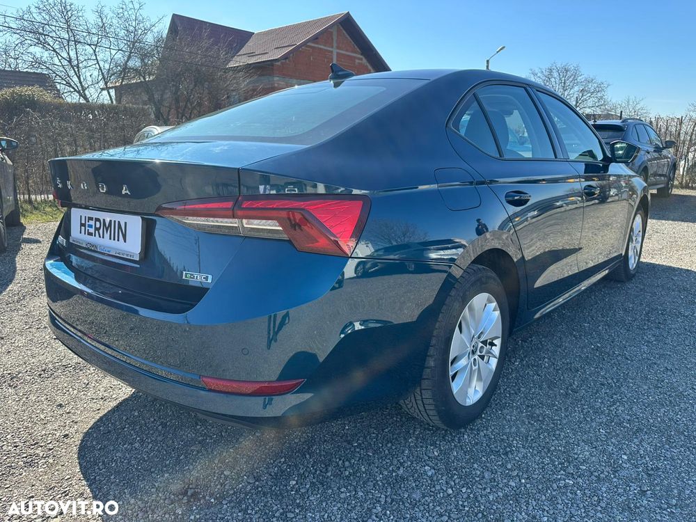 Skoda Octavia 1.0 TSI DSG Mild Hybrid Style - 4