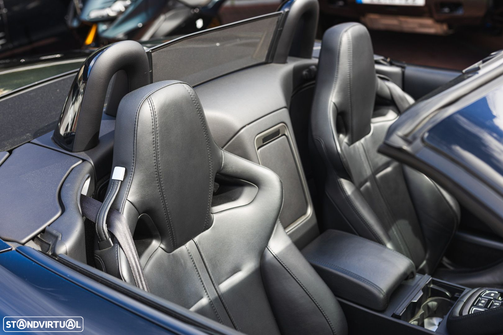 Jaguar F-Type V8 Cabriolet S - 10