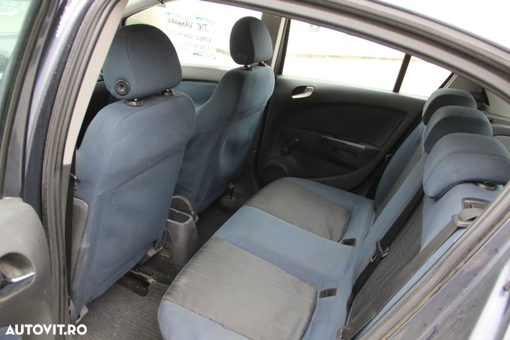 Opel Corsa - 10