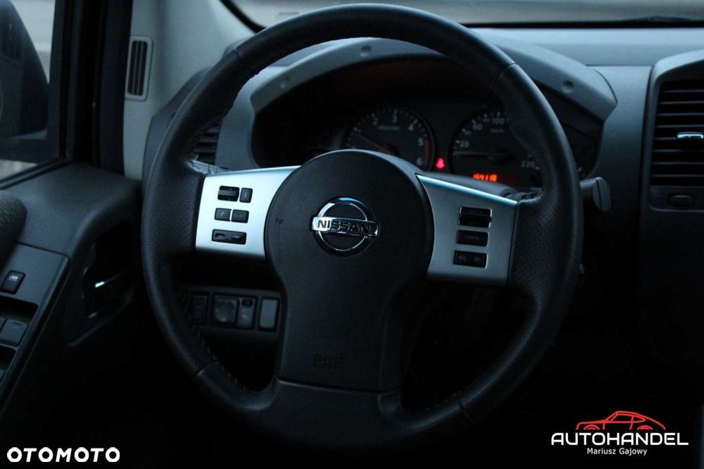Nissan Navara - 10