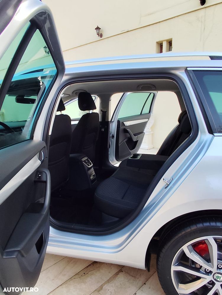 Skoda Octavia - 7
