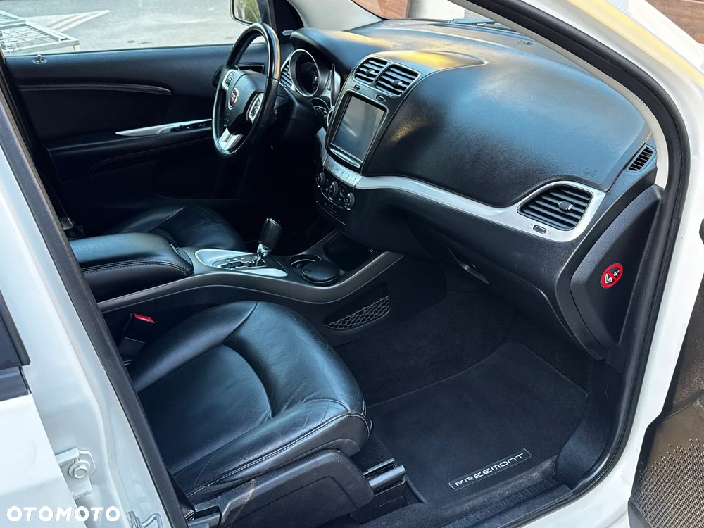 Fiat Freemont 2.0 Multijet Lounge AWD - 16