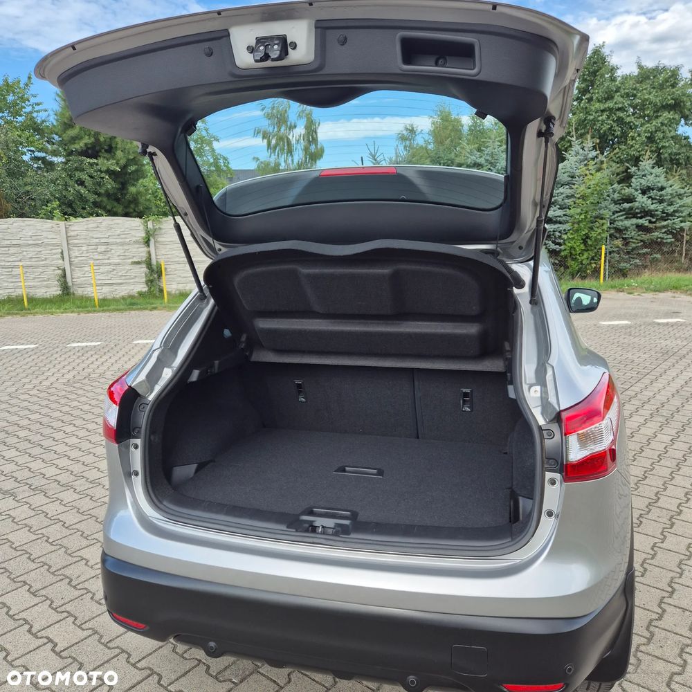 Nissan Qashqai 1.2 DIG-T Acenta Xtronic EU6 - 22
