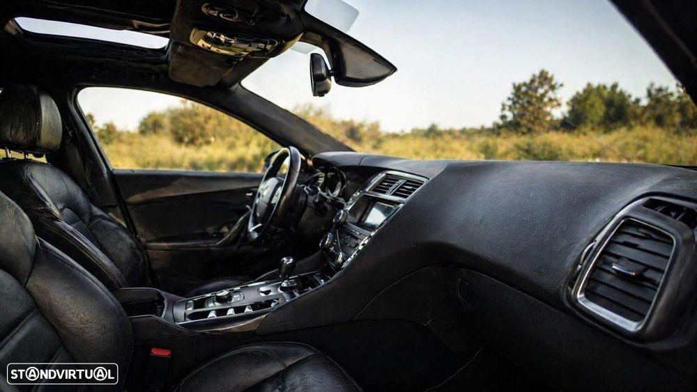 DS DS5 2.0 Hybrid4 Sport Chic - 35