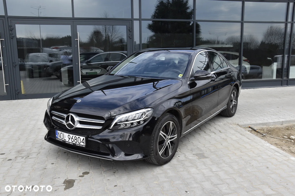Mercedes-Benz Klasa C 160 9G-TRONIC
