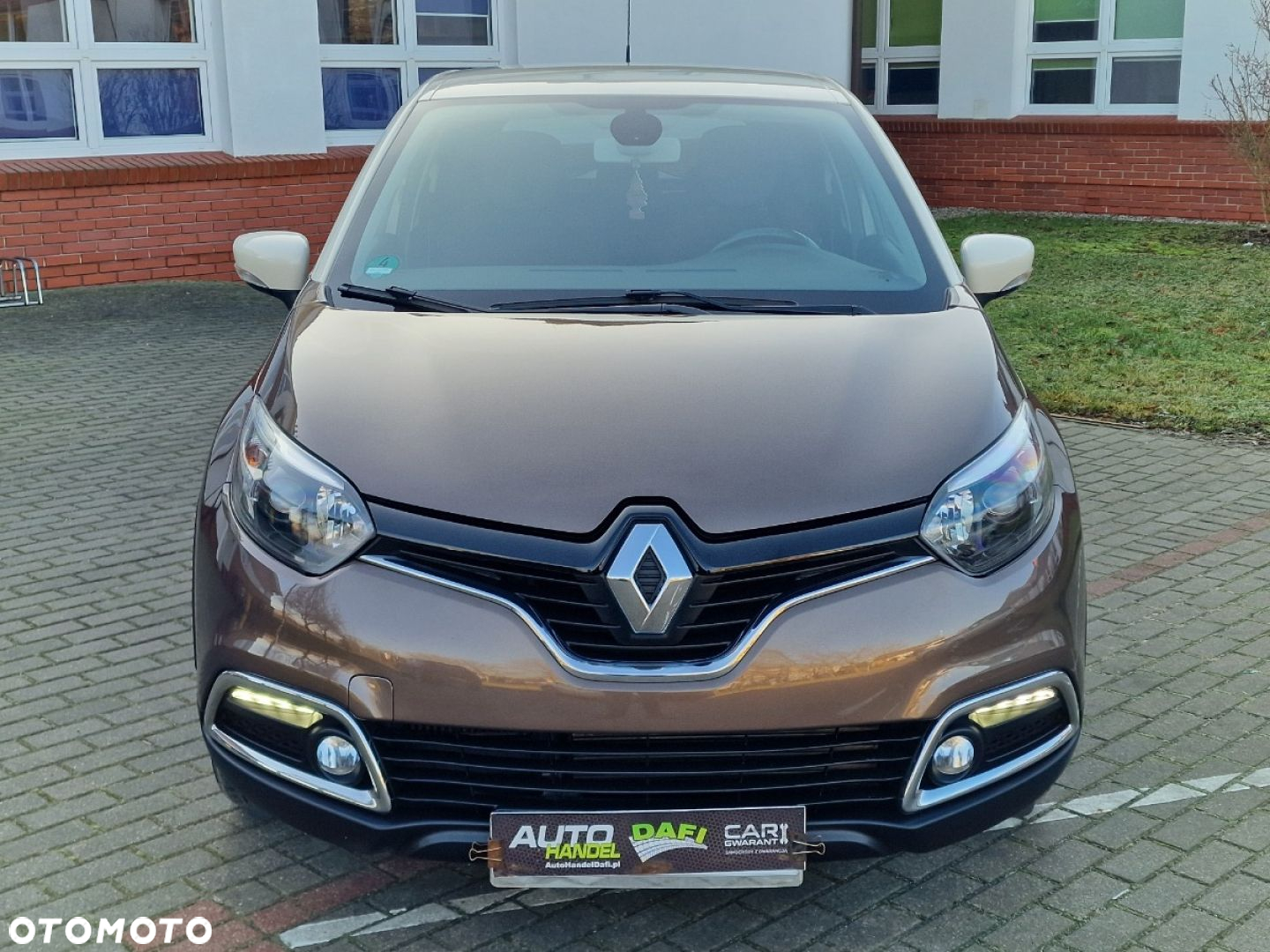 Renault Captur - 38