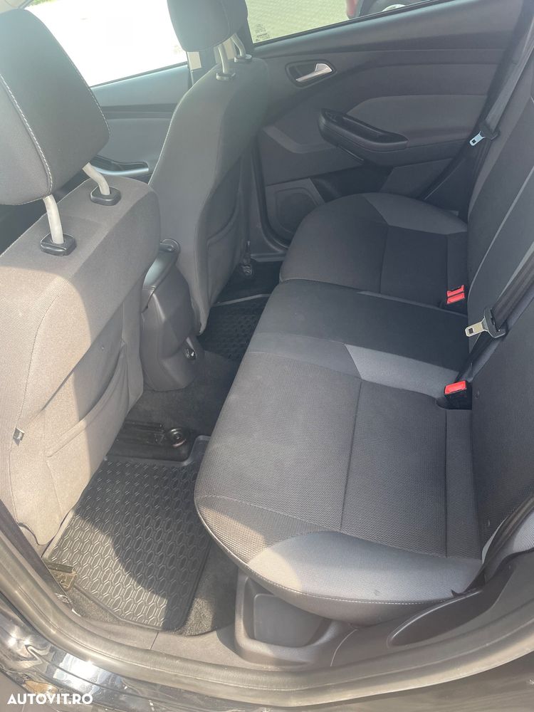 Ford Focus 1.6 TDCI DPF Titanium - 7