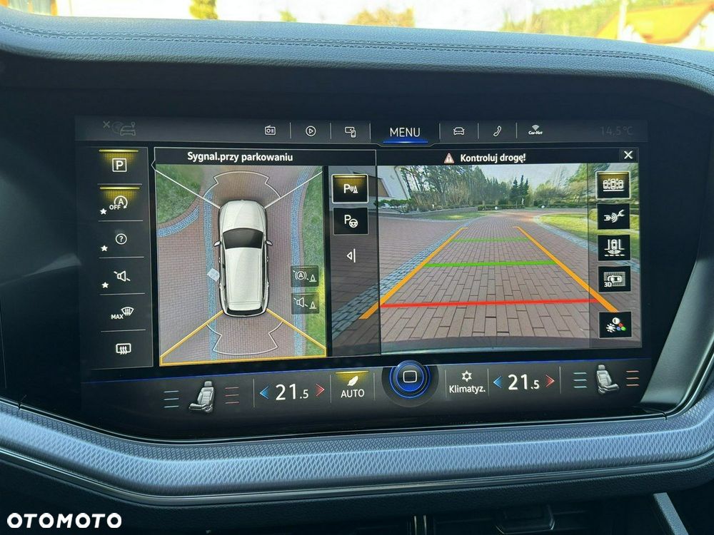 Volkswagen Touareg - 28