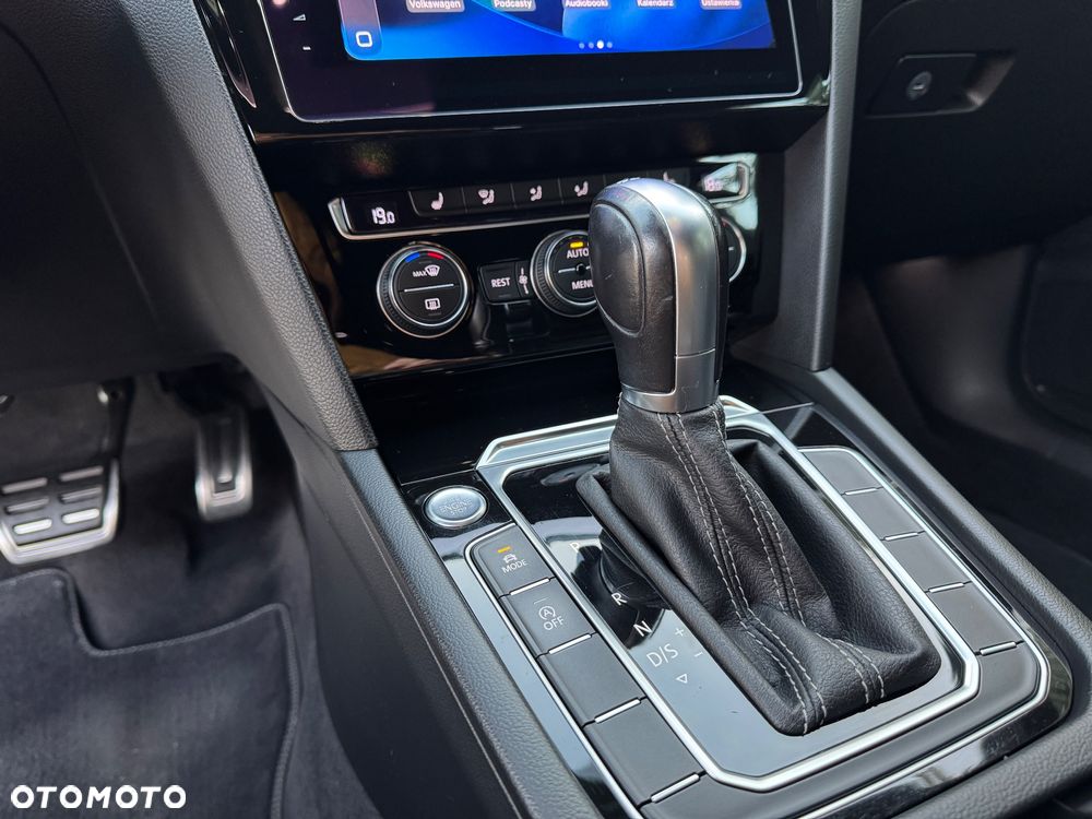 Volkswagen Arteon 2.0 TDI SCR R-Line Edition DSG - 22