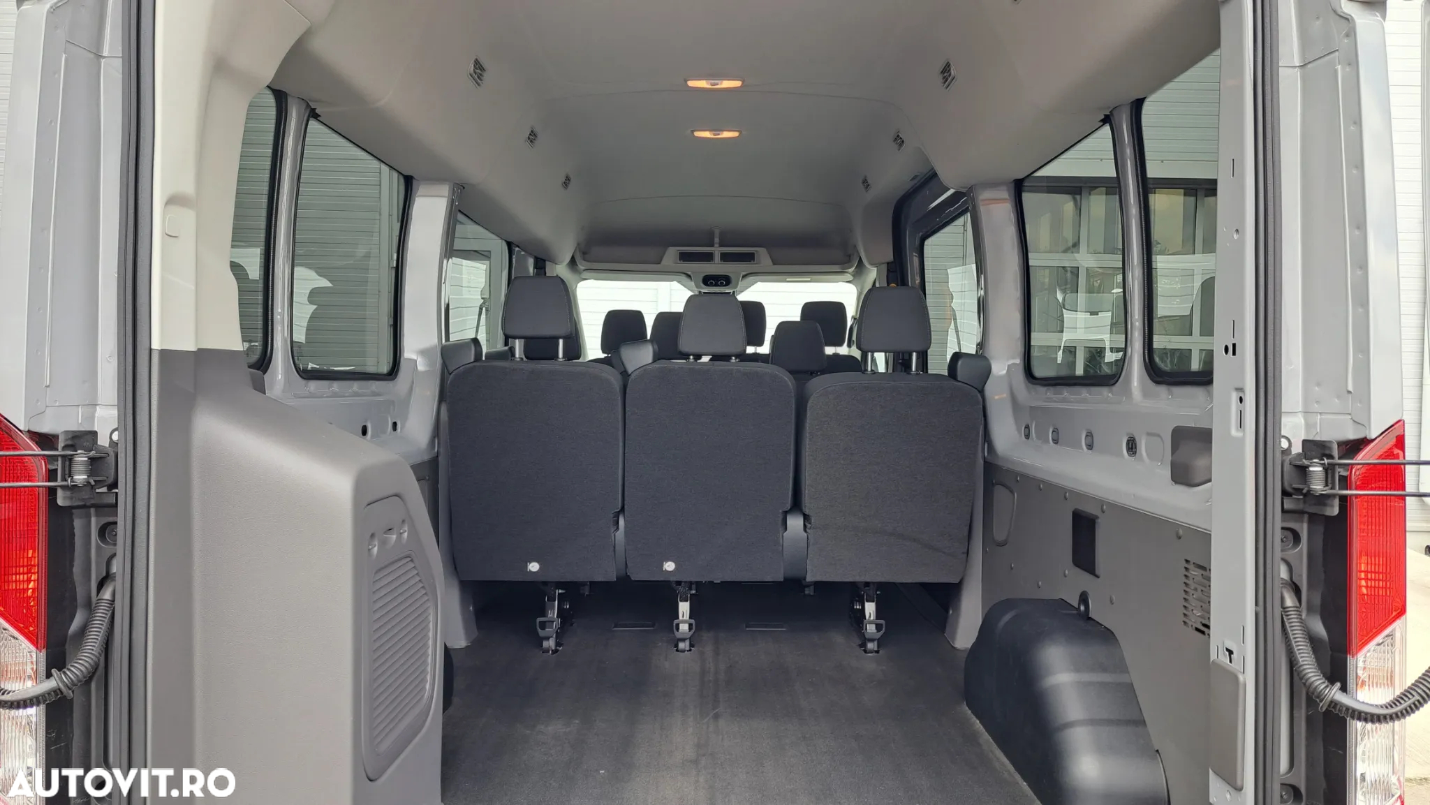 Ford Transit 350 L3H2 VA Autm. Trend - 11