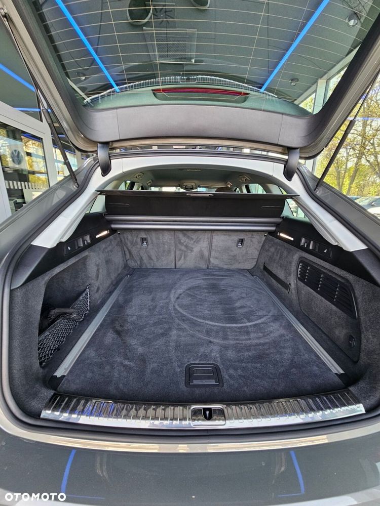 Audi A6 Avant - 32