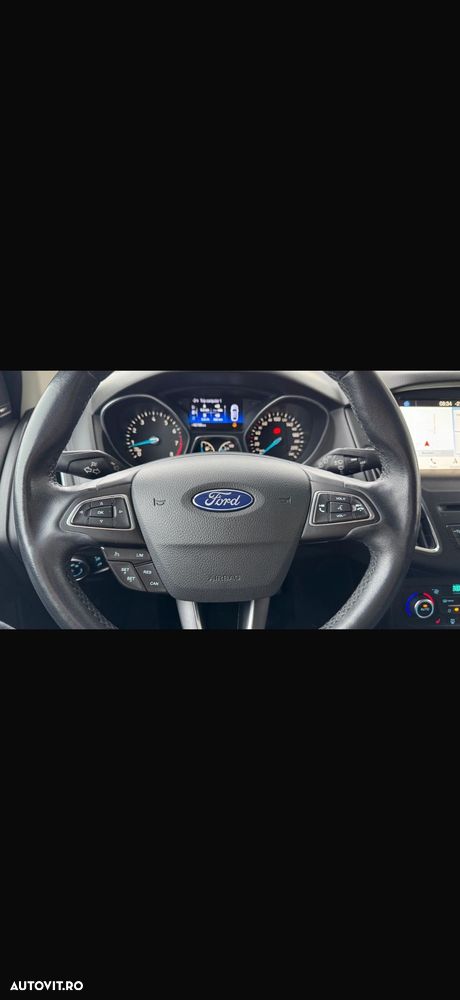 Ford Focus - 16