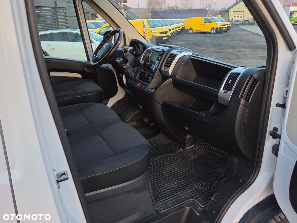 Citroën Jumper 2.2 DIESEL L4H2 - 17