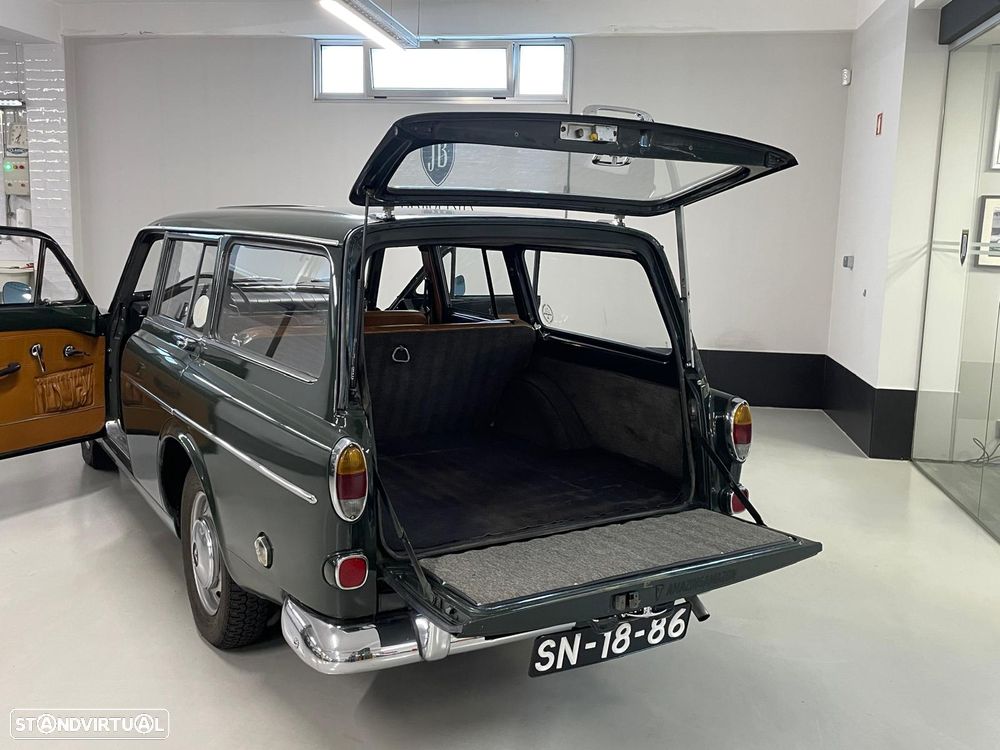 Volvo 121 - 8