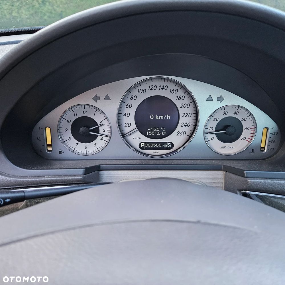 Mercedes-Benz Klasa E 500 Avantgarde - 6