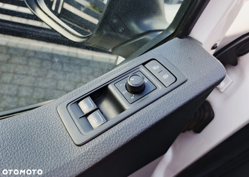 Volkswagen transporter T6 - 16