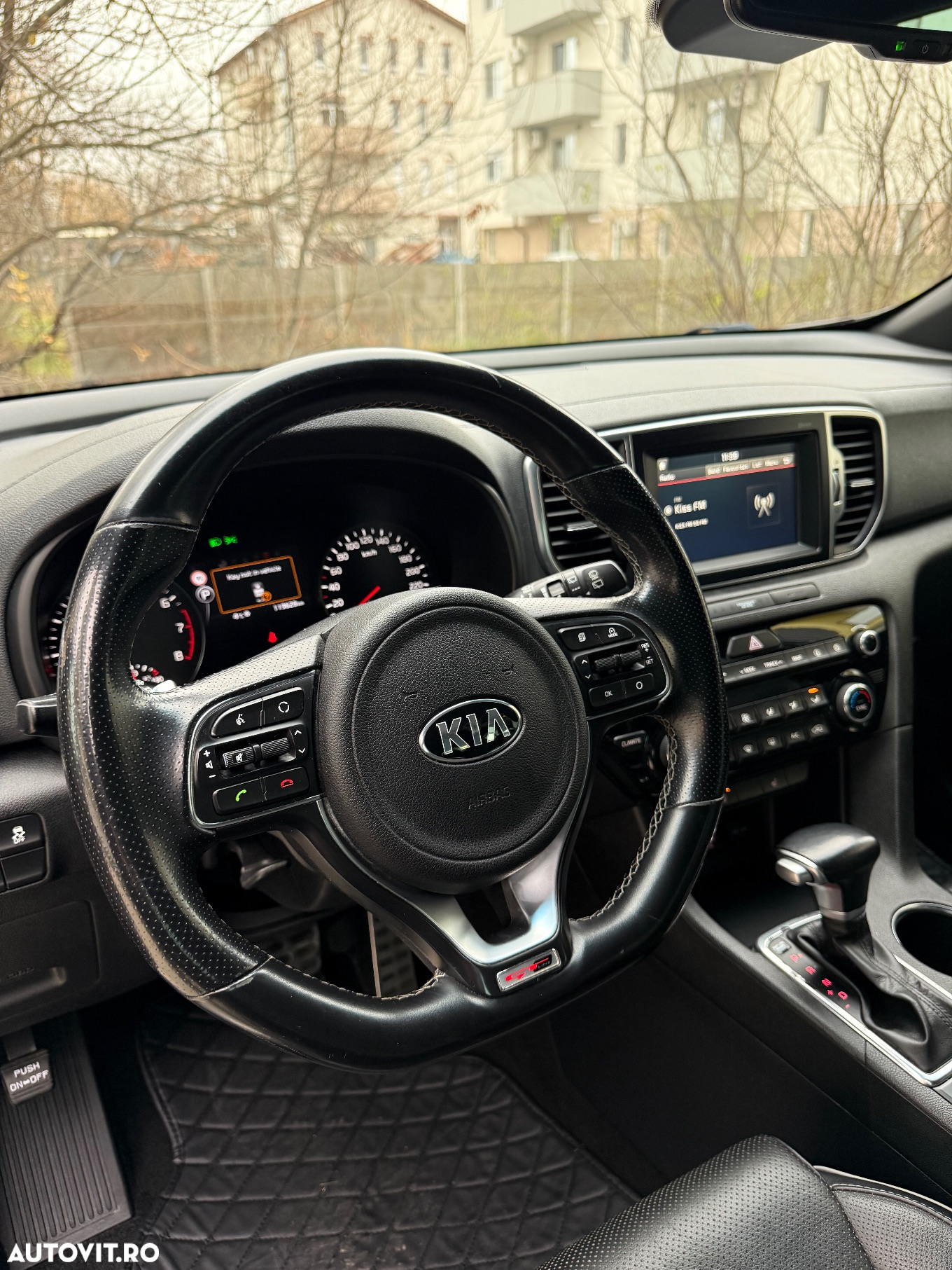 Kia Sportage 1.6 T-GDI 7DCT 4x4 GT Line - 10