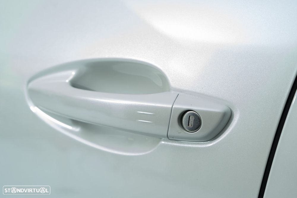 Peugeot 3008 1.6 Hybrid Allure Pack e-EAT8 - 14