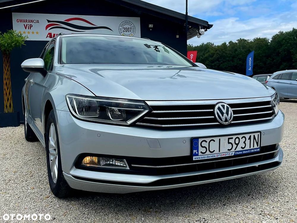 Volkswagen Passat 2.0 TDI (BlueMotion Technology) DSG Highline - 3