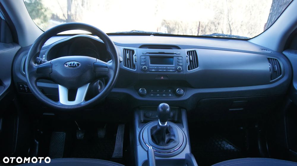 Kia Sportage 2.0 CRDI 4WD Attract - 13