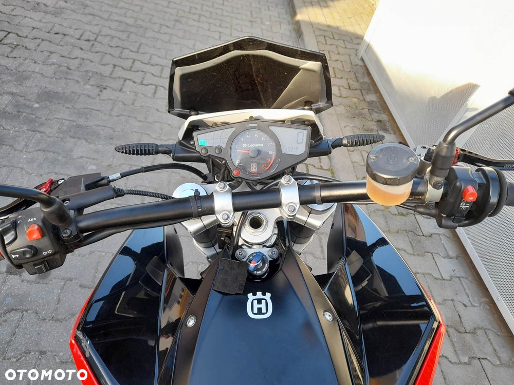 Husqvarna Nuda 900R - 4