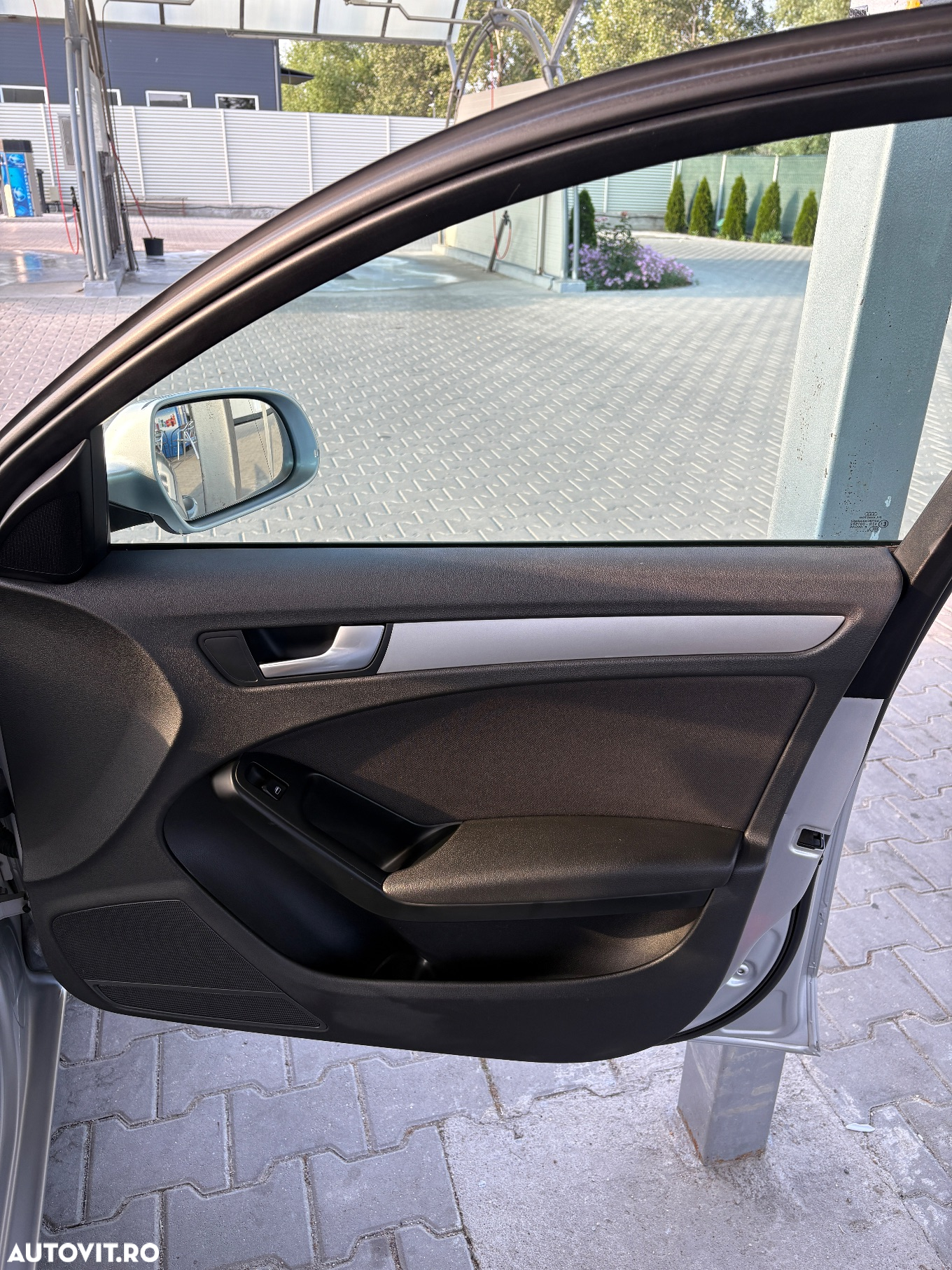Audi A4 Avant 2.0 TDI - 11