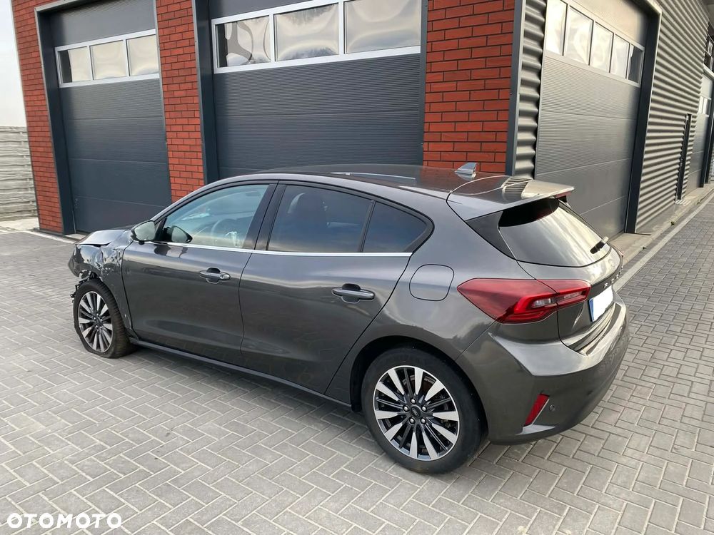 Ford Focus 1.0 EcoBoost mHEV Connected - 8